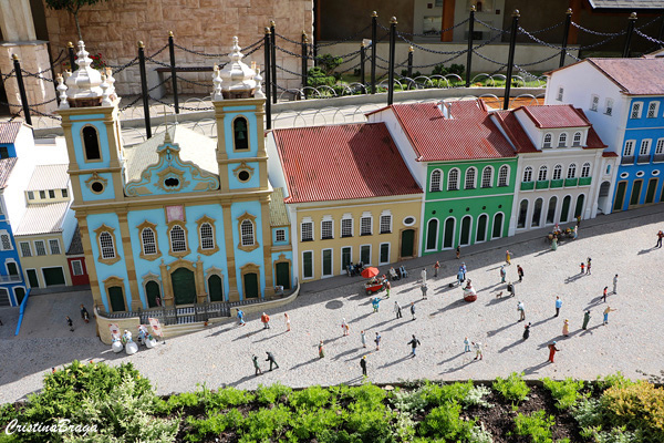 Mini Mundo